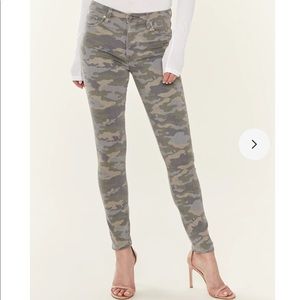 Hudson Barbara super skinny camo jeans